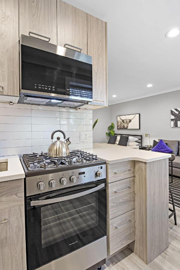 Sophisticated Studio Apartment With Modern Kitchen - Oakdale Od2 Rep Chicago Zewnętrze zdjęcie